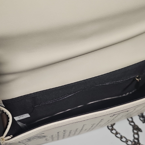  Hot Topic "The Craft" Invocation of the Spirit book-style cross-body bag - Picture 7 of 7